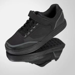 Hummvee Clipless Shoes