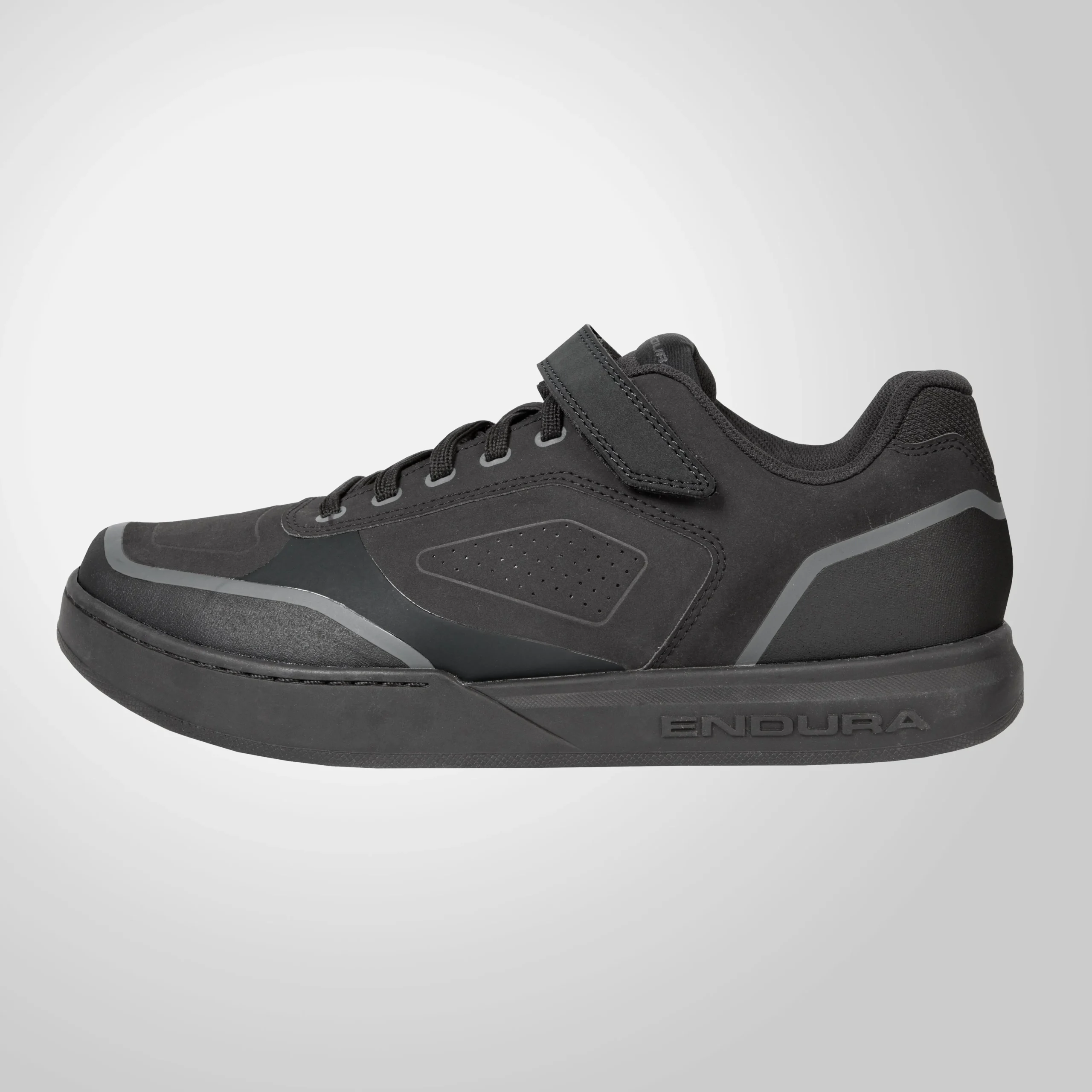 Hummvee Clipless Shoes