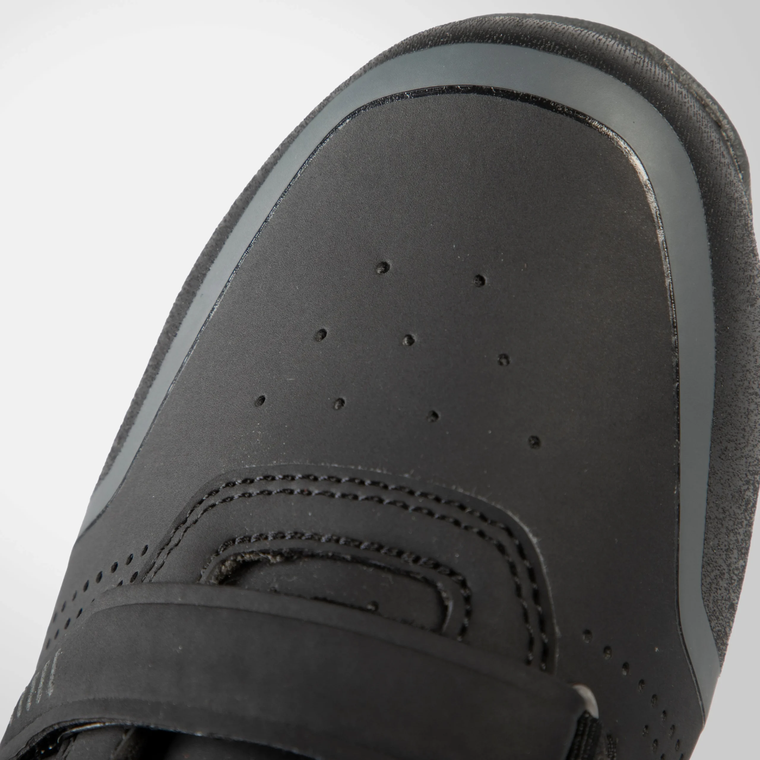 Hummvee Clipless Shoes