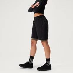Women's SulTrac Adv 8in Shorts With Liner